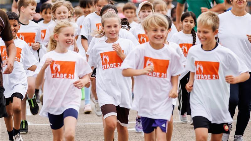 Mehr als 1000 Kinder nehmen teil.