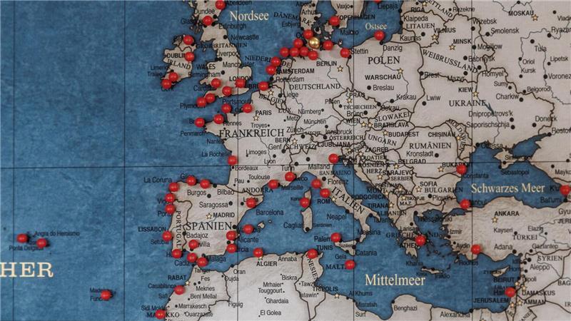 Mehr als 120 Häfen hat er mit dem Schiff besucht.