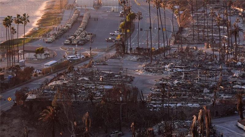 Mehr als 12.000 Gebäude wurden bislang durch die Brände zerstört oder beschädigt.