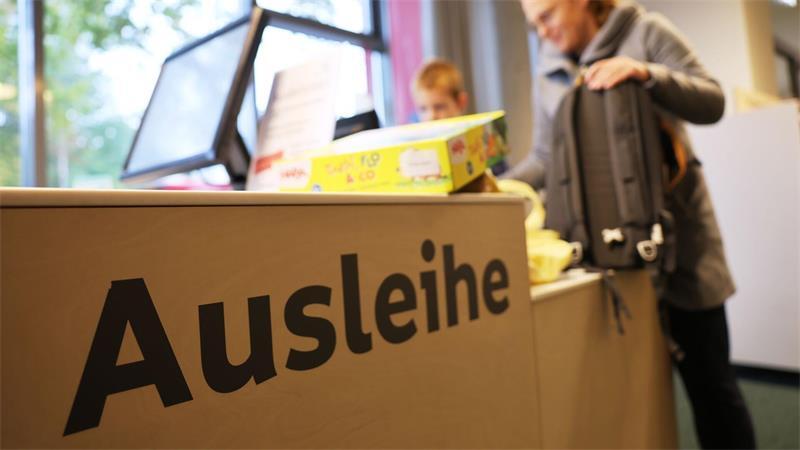Mehr als 30 Bücherhallen gibt es in Hamburg. (Archivbild)