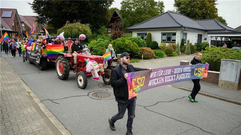 Mehr als 350 Teilnehmerinnen und Teilnehmer zählten die Veranstalter.