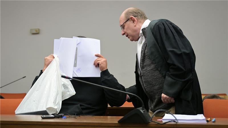 Mehr als elf Jahre Haft verhängte das Gericht für den Angeklagten (Archivbild).