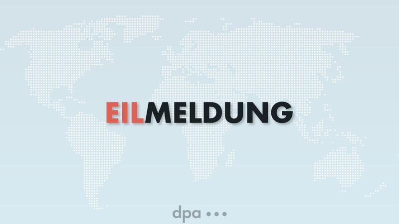 Angriff auf Politiker: Drei weitere Tatverdächtige ermittelt Mehr zum Thema in Kürze.