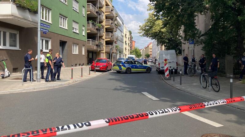 Sprengstoff-Attrappe bei Zwangsräumung Mehrere Häuser sind evakuiert worden.