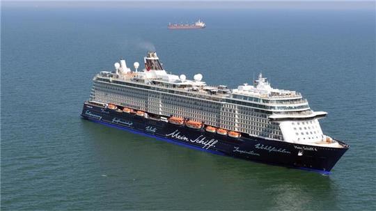 "Mein Schiff 4" Foto: Scheer