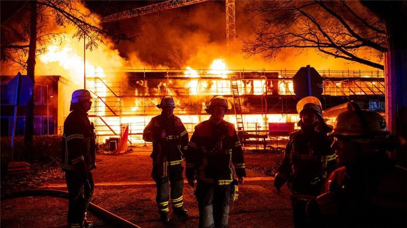 Menschen wurden nach ersten Erkenntnissen nicht verletzt.