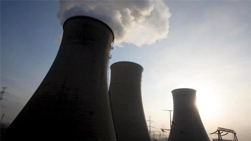 Report: Erderwärmung lag 2024 im Schnitt bei 1,6 Grad Menschengemachte CO2-Emissionen sollten nach Forscherangaben auf null zurückgehen. (Archivbild)