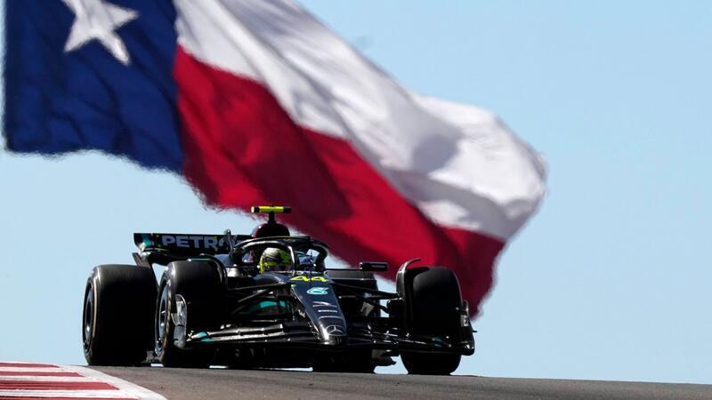 Mercedes-Pilot Lewis Hamilton wurde nachträglich disqualifiziert.
