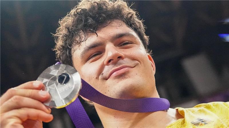 Gold-Party und WM-Karaoke - „Deutsche Leichtathletik lebt“ Merlin Hummel ist eine Hoffnung für die Zukunft - und liefert schon in der Gegenwart.