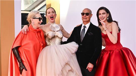 Meryl Streep (l-r), Emily Blunt, Stanley Tucci und Anne Hathaway besuchen die Weltpremiere von  „Der Teufel trägt Prada 2 in der David Geffen Hall.