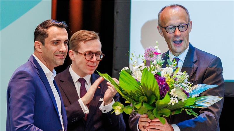 Merz zur Modernisierung Deutschlands: „Wir schaffen das“ Merz besuchte den Landesparteitag in Mecklenburg-Vorpommern.