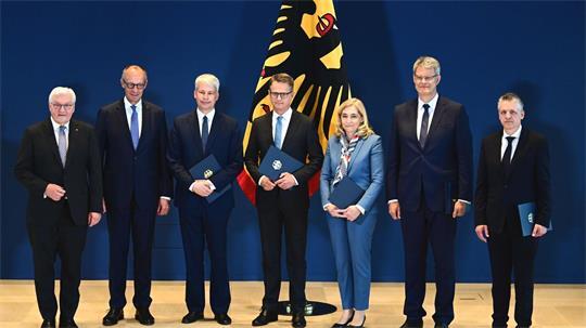 Merz hat sein Kabinett neu aufgestellt.