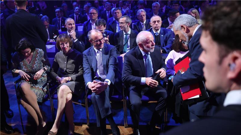 Merz (l) und Lula in der ersten Reihe bei der Eröffnung der Hannover Messe: Brasilien ist erneut Partnerland – wie schon 1980, als es das erste überhaupt war.