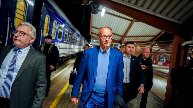 Merz reist mit dem Zug in die ukrainische Hauptstadt.