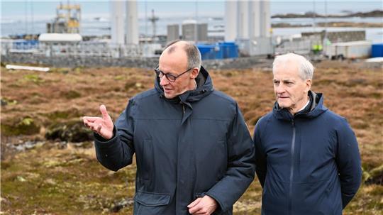 Merz und Store trafen sich auf der Insel Andoya nördlich des Polarkreises.