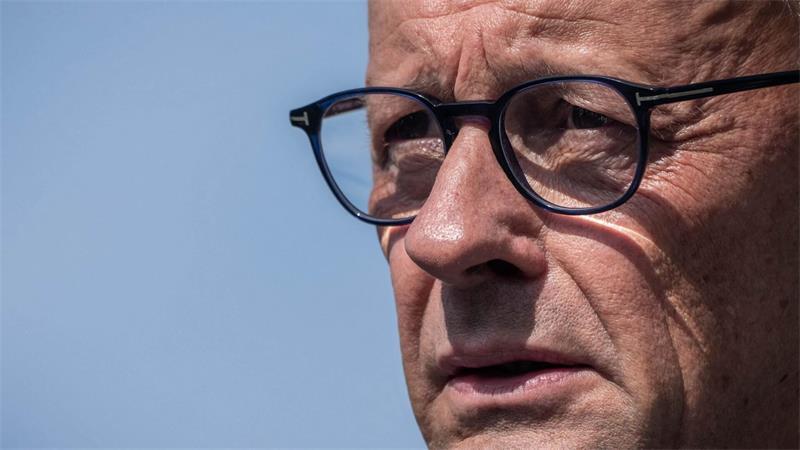 Merz spricht Machtwort in Rentendebatte Merz will sich in der Reformdebatte nicht beirren lassen.