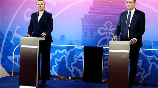 Mette Frederiksen (links) will Ministerpräsidentin in Dänemark bleiben. Doch ihr erster Versuch einer Regierungsbildung ist gescheitert. Jetzt versucht es ihr Herausforderer Troels Lund Poulsen (rechts). (Archivbild)