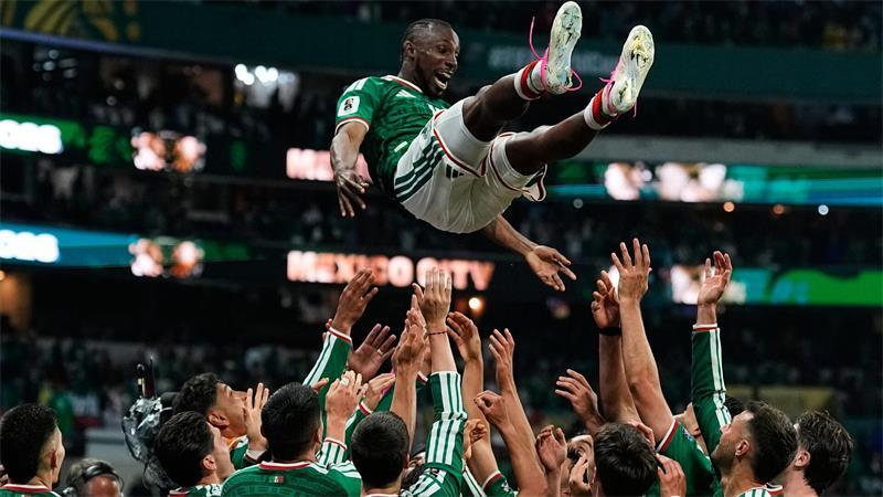 Mexikos Team feiert einen berauschenden WM-Abend.