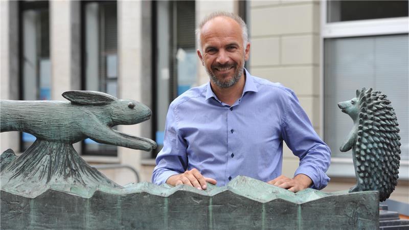 Ein Urgestein geht: Heiner Baumgarten nicht mehr BUND-Vorsitzender Michael Lemke saß jahrelang für die Grünen im Rat der Stadt Buxtehude. 2021 trat er dort bei der Bürgermeisterwahl an, unterlag jedoch Amtsinhaberin Katja Oldenburg-Schmidt.