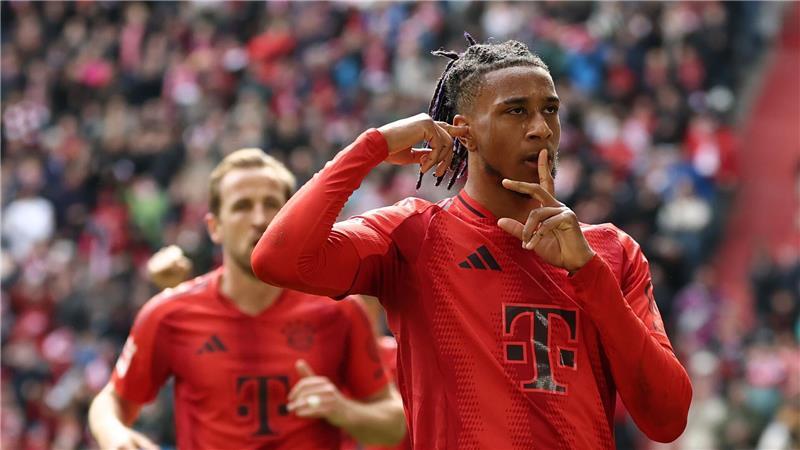 Michael Olise erzielte das 2:0 gegen Mainz.