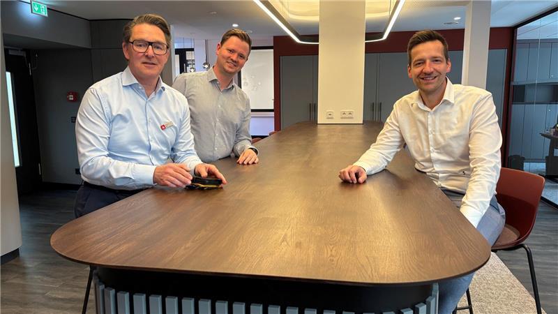 Michael Senf, Henrik Klinger und Manuel Bossemeyer im neu gestalteten Vorstandsbereich.