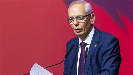 Michael Vassiliadis, Vorsitzender der Industriegewerkschaft IGBCE, warnt vor schwerwiegenden wirtschaftlichen Folgen des Iran-Krieges und fordert mehr Anstrengungen zum Erhalt energieintensiver Unternehmen (Archivbild).