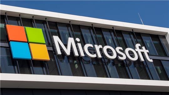 Microsoft verspricht seinen Kunden in Europa, die digitale Widerstandsfähigkeit des europäischen Kontinents unabhängig von geopolitischen und handelspolitischen Unwägbarkeiten aufrechtzuerhalten. 