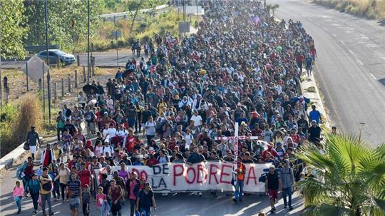 Migranten verlassen Tapachula.