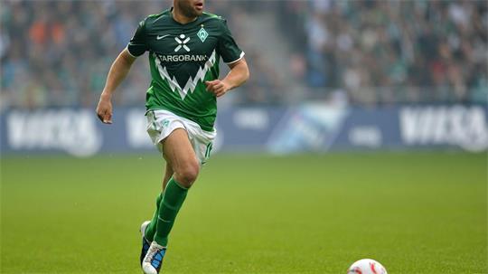 Mikael Silvestre und andere Ex-Fußballstars fordern das Aus für Infantino. (Archivbild)