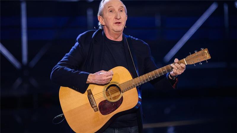 Mike Krüger singt nicht nur über Bauarbeiter, sondern war vor 50 Jahren selbst mal einer und half beim Bau des Hamburger Elbtunnels mit.