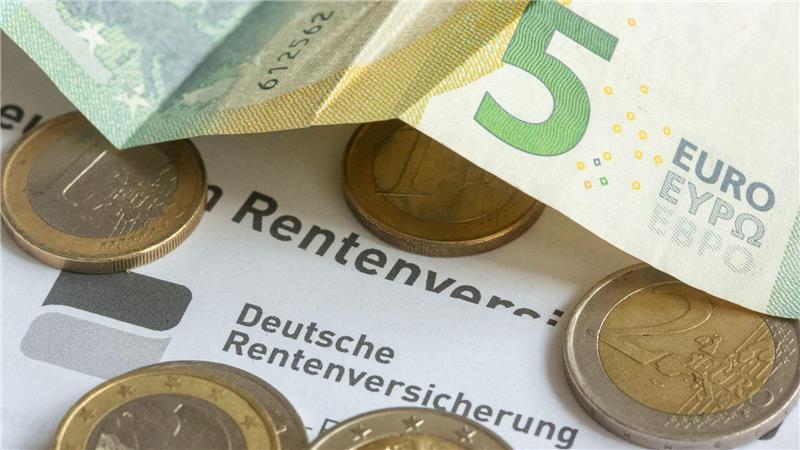 Millionen Rentnerinnen und Rentner erhalten steigende Bezüge. (Symbolfoto)