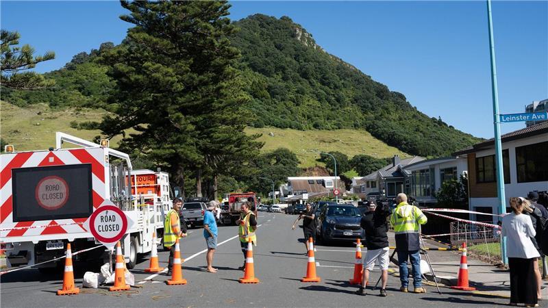 Mindestens sechs Menschen werden vermisst.