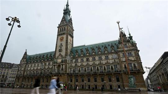 Mindestens sieben Staats- und Regierungschefs werden zum Nordsee-Gipfel im Rathaus erwartet. (Archivbild)