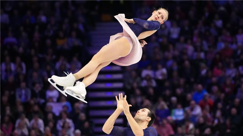 Minerva Hase und Nikita Volodin begeisterten das Publikum in der Prager Arena.
