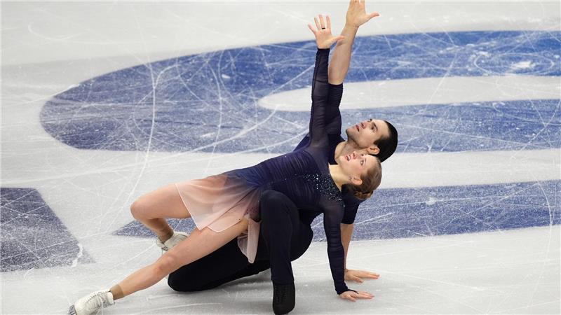 Wer gewinnt bei Olympia Gold für Deutschland? Minerva Hase und Nikita Volodin zeigten zuletzt wacklige Leistungen.