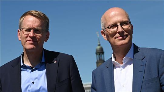Ministerpräsident Daniel Günther (CDU) und das schleswig-holsteinische Kabinett empfangen ihre Amtskollegen aus Hamburg und den ersten Bürgermeister Peter Tschentscher (SPD) in Kiel. (Archivbild)