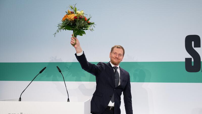 CDU Sachsen kürt Kretschmer zum Spitzenkandidaten Ministerpräsident Michael Kretschmer wurde mit 94,8 Prozent der Stimmen wie erwartet auf Platz eins der CDU-Landesliste gewählt.