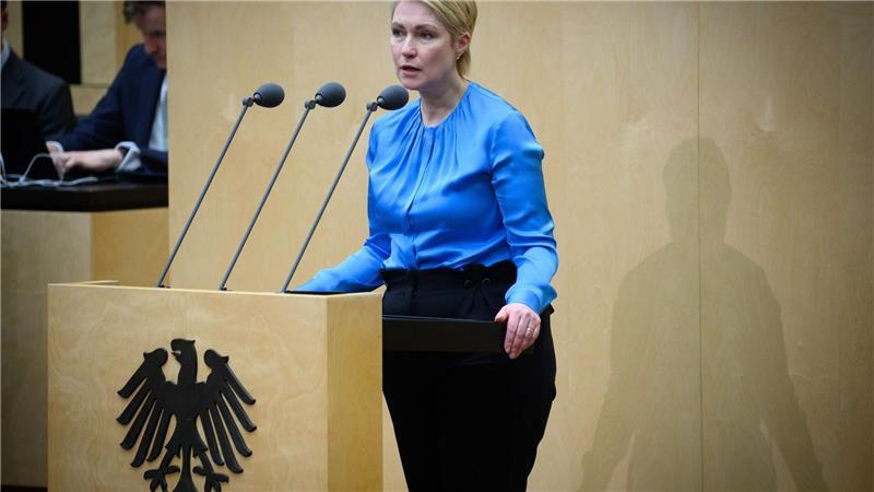 Zweimonatiger Tankrabatt soll Spritpreis senken Ministerpräsidentin Schwesig hält weitere Entlastungen für nötig.