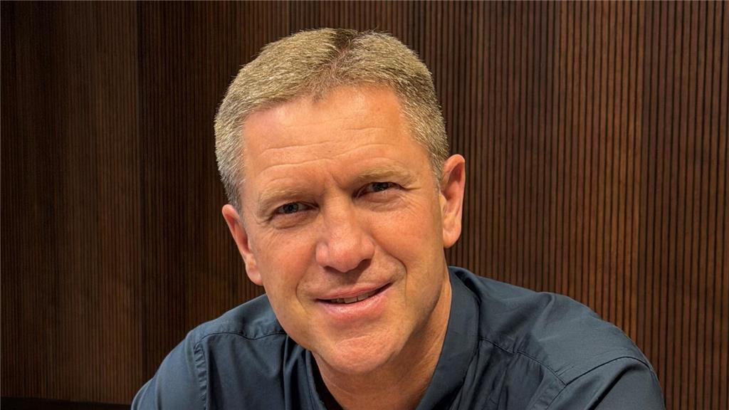 "Mir geht es ausgezeichnet. Wir sind umgezogen mit der Firma in ein neues Büro i...