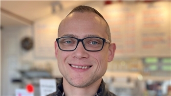 "Mir geht es gut. Ich freu' mich über den fangfrischen Stint aus der Elbe."Julian Moritz vom Elbfischer aus aus Jork-Wisch, am Donnerstag, 26. Februar 2026.