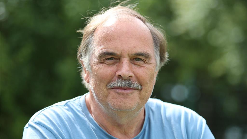 "Mir geht es super. Ich habe einen Sieg der SG Lühe gesehen. Das war überragend....