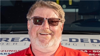 „Mir geht‘s super! Ich freue mich darauf, die Fahrgäste heute zum ersten Mal mit unserem neuen Bürgerbus zu befördern.“ Peter Koetzing, Fahrdienstleiter des Harsefelder Bürgerbusses, am Montag, 11. Mai 2026.
