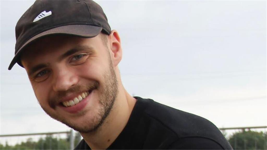 "Mir geht‘s super, weil ich viel Zeit mit meinem kleinen Sohn verbringen kann un...