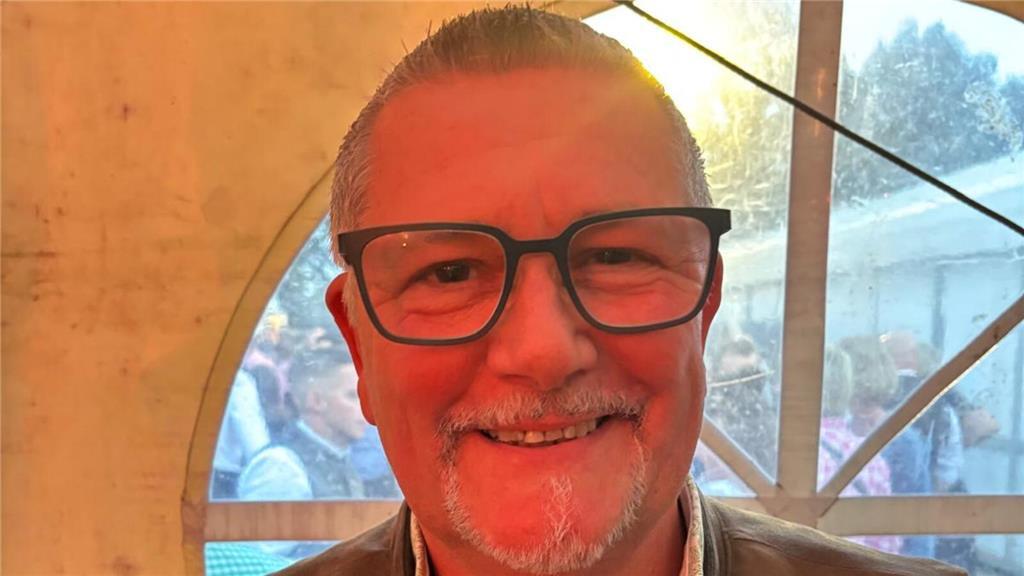 "Mir geht's super, weil wir so vielen Menschen mit unserem Oktoberfest eine Freu...