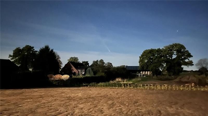 Mirko Witkowski hat den Kometen am Dienstagabend in Ahlerstedt fotografiert.