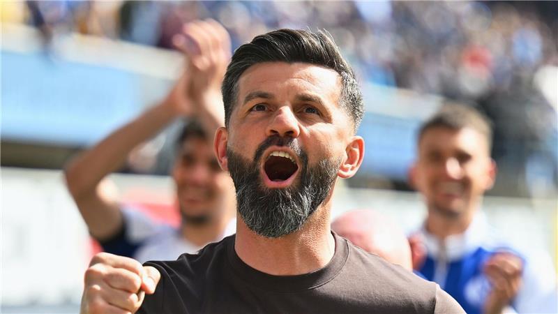 Miron Muslic hat Schalke zu einem Bundesliga-Kandidaten geformt. (Archivbild)