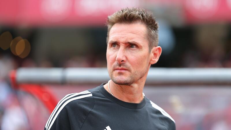 Das Wichtigste zum Saisonstart in der 2. Fußball-Bundesliga Miroslav Klose könnte mit dem 1. FC Nürnberg für eine Überraschung sorgen.