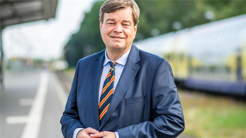Mit 5,33 von 10 Punkten auf dem vierten und letzten Platz: Enak Ferlemann.