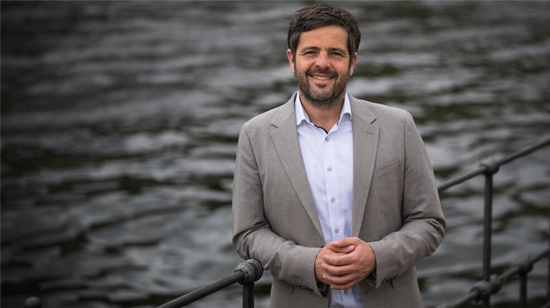 Mit 7,1 von 10 Punkten der schönste unter den örtlichen Abgeordneten: Daniel Schneider.