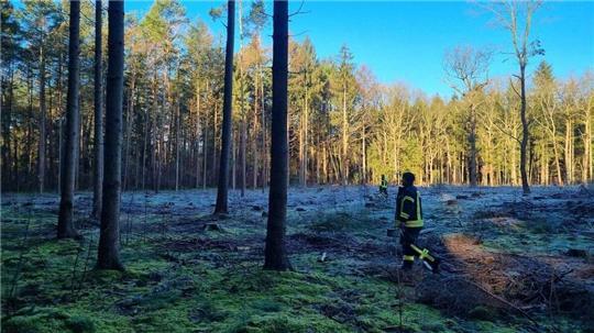 Mit Einsatzkräften der Feuerwehren Hechthausen und Klint wurde die Personensuche nach der vermissten Person am Sonnabend (11.Januar) fortgesetzt. 